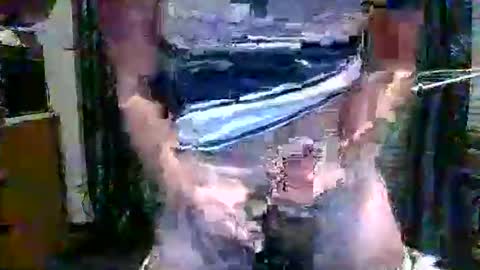 Snapshot of yohann4cum chatting on October 2025 04:12:01 AM yohann4cum online show from October 2025 04:12:01 AM