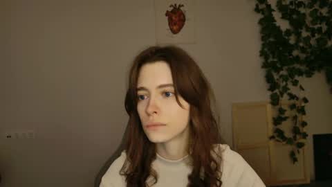 yoka_paradoxxx online show from October 2025 05:19:02 AM