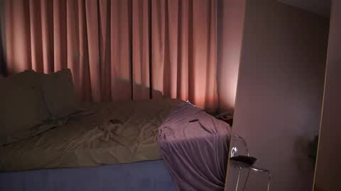 Yoko online show from April 2026 06:02:02 AM