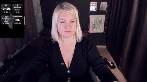 Yolanda online show from October 2025 08:09:02 PM