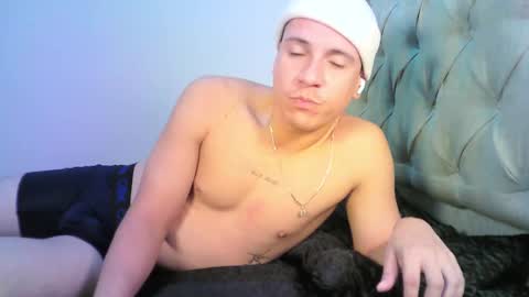 Snapshot of yonat_ chatting on November 2025 04:44:01 AM Yonat online show from November 2025 04:44:01 AM