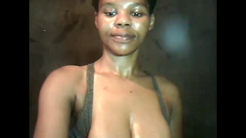 amazingkellyxx online show from January 2025 10:52:02 AM