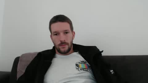 yone23 online show from October 2025 10:14:01 AM