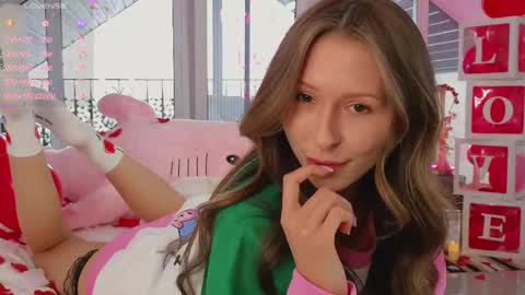 Snapshot of yononeey chatting on February 2025 11:31:02 AM Wilma online show from February 2025 11:31:02 AM