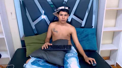 Yordi online show from October 2025 12:23:02 PM