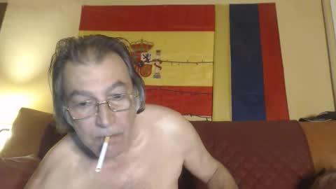 Snapshot of yosep44 chatting on April 2026 05:01:02 AM yosep online show from April 2026 05:01:02 AM