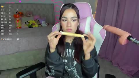 Ana online show from February 2025 10:51:01 AM