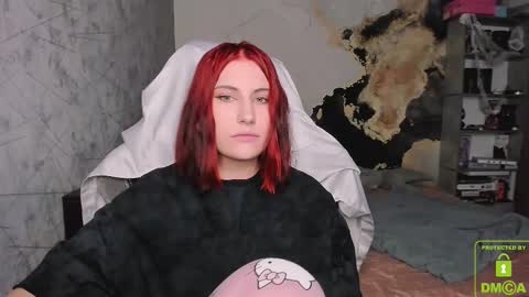 Snapshot of you_lika chatting on October 2025 03:46:02 PM Lika online show from October 2025 03:46:02 PM