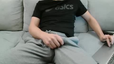 Snapshot of youboyvie chatting on December 2024 05:02:01 PM Rob online show from December 2024 05:02:01 PM