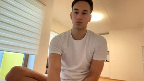 Snapshot of youcan__ chatting on February 2025 02:09:02 PM youcan__ online show from February 2025 02:09:02 PM