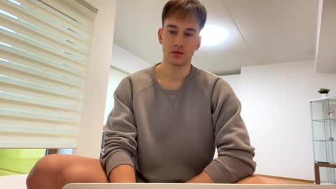 Snapshot of youcan__ chatting on March 2025 02:15:02 PM youcan__ online show from March 2025 02:15:02 PM