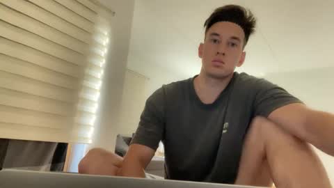 Snapshot of youcan__ chatting on September 2025 12:54:01 PM youcan__ online show from September 2025 12:54:01 PM