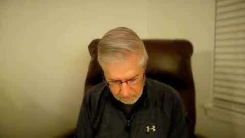 Colorado Guy Straight online show from October 2025 11:56:02 AM