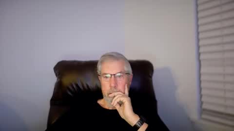 Colorado Guy Straight online show from January 2026 01:05:02 PM