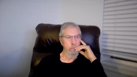 Colorado Guy Straight online show from January 2026 12:32:02 PM