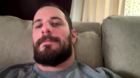 youknow215 online show from December 2025 02:13:01 PM