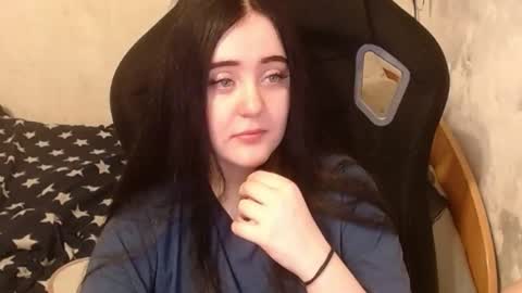 your_8a8y online show from December 2024 04:06:01 PM