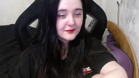 your_8a8y online show from February 2025 07:03:02 PM