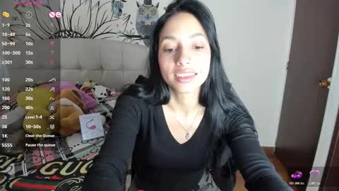 Snapshot of your_beck chatting on November 2025 07:29:02 PM mia3 online show from November 2025 07:29:02 PM