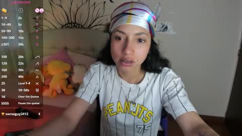 Snapshot of your_beck chatting on November 2025 06:32:01 PM mia3 online show from November 2025 06:32:01 PM