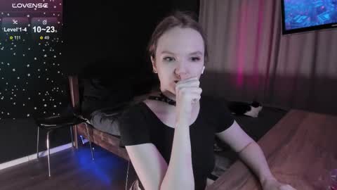 Bunny online show from November 2025 07:58:01 PM