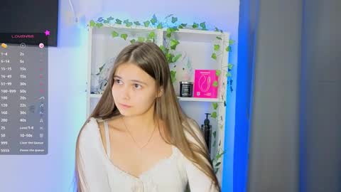 Snapshot of your_casual_vibes chatting on February 2026 06:22:01 PM Julia Next stream online show from February 2026 06:22:01 PM