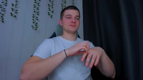 your_claddagh online show from December 2025 05:07:02 PM