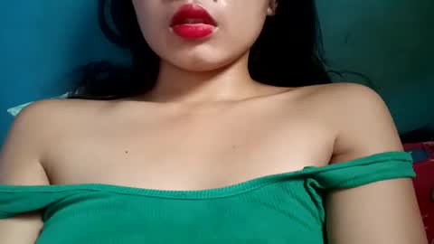 Snapshot of your_fantasy5 chatting on February 2025 08:43:01 AM your_fantasy5 online show from February 2025 08:43:01 AM