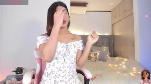 Snapshot of your_favorite_doll_ chatting on November 2025 11:37:01 PM Eliza online show from November 2025 11:37:01 PM