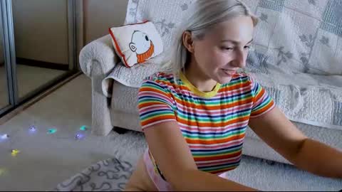 Cora online show from September 2025 07:56:02 AM