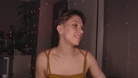 Alex and Kris long hair online show from February 2025 08:53:01 PM