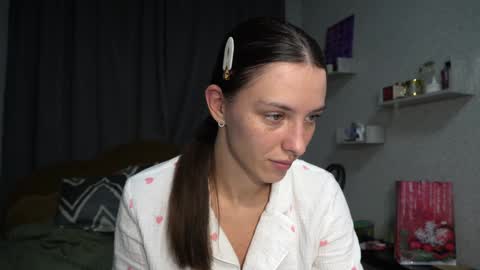 Snapshot of your_little_flexible_girl chatting on January 2025 09:57:02 PM Meri online show from January 2025 09:57:02 PM