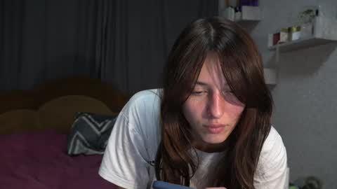 Snapshot of your_little_flexible_girl chatting on January 2025 09:23:02 PM Meri online show from January 2025 09:23:02 PM