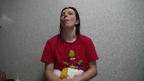 Snapshot of your_little_flexible_girl chatting on February 2025 09:20:02 PM Meri online show from February 2025 09:20:02 PM