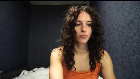 Snapshot of your_little_flexible_girl chatting on October 2025 07:42:02 PM Meri online show from October 2025 07:42:02 PM