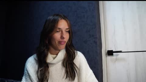 Snapshot of your_little_flexible_girl chatting on November 2025 09:05:02 PM Meri online show from November 2025 09:05:02 PM