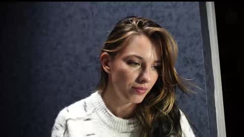 Snapshot of your_little_flexible_girl chatting on November 2025 08:41:01 PM Meri online show from November 2025 08:41:01 PM