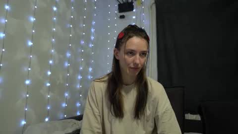 Snapshot of your_little_flexible_girl chatting on February 2026 09:55:02 PM Meri online show from February 2026 09:55:02 PM