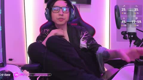 Han   online show from February 2025 10:53:01 PM