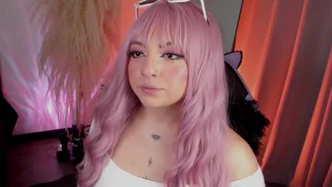 Cami independent model online show from September 2025 06:37:01 AM