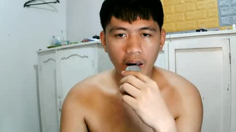 Snapshot of your_love_miaka chatting on June 2026 08:15:01 PM your_love_miaka online show from June 2026 08:15:01 PM