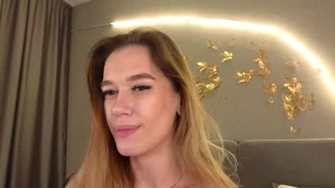 Snapshot of your_misstress chatting on March 2025 05:46:01 AM Jessica Loyd online show from March 2025 05:46:01 AM