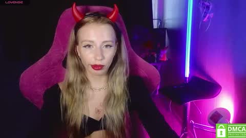 Alice  online show from March 2025 03:08:02 AM