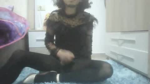 Snapshot of your_sissy_slut24 chatting on April 2026 08:37:02 AM your_sissy_slut24 online show from April 2026 08:37:02 AM