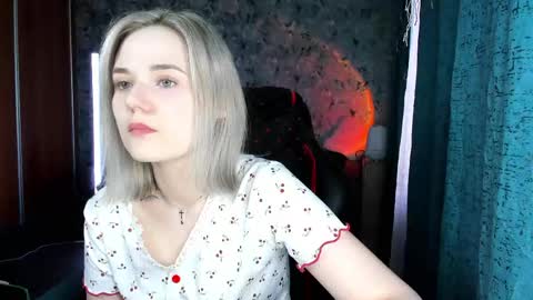 Molly online show from May 2026 02:08:02 AM
