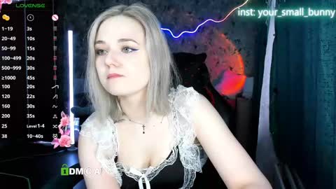Molly online show from May 2026 02:05:02 AM