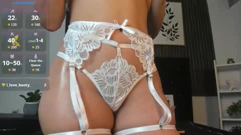 your_submissive_ online show from November 2025 10:43:02 PM