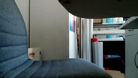 Snapshot of your_tipie chatting on October 2025 01:22:02 PM your_tipie online show from October 2025 01:22:02 PM