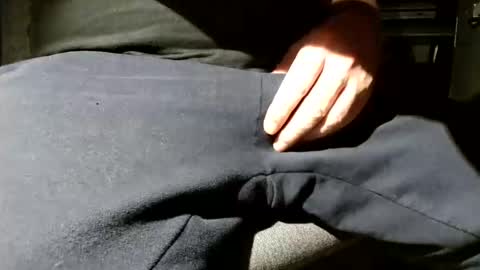 Snapshot of your_tipie chatting on November 2025 03:58:01 PM your_tipie online show from November 2025 03:58:01 PM