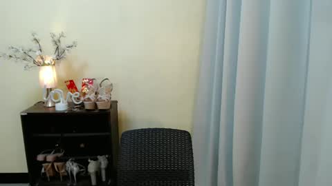 Snapshot of yourangelictransgirl chatting on February 2025 04:14:02 PM Hi its me Yna online show from February 2025 04:14:02 PM